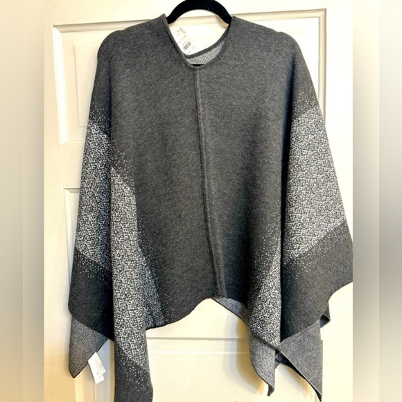 Ann Taylor Metallic Silver Grey Poncho Sweater NWT - Picture 6 of 8